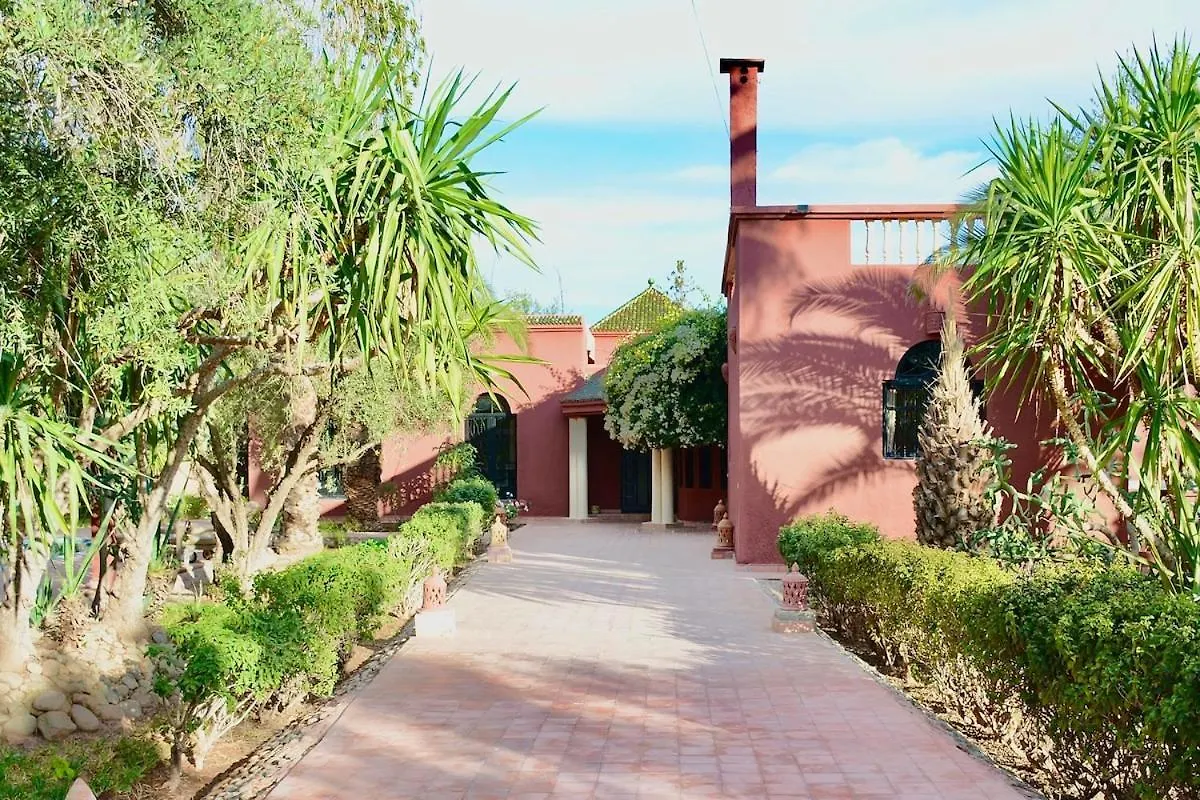 Villa Taknaray- Breakfast Included- Fiber Optic- Pool Marrakesh