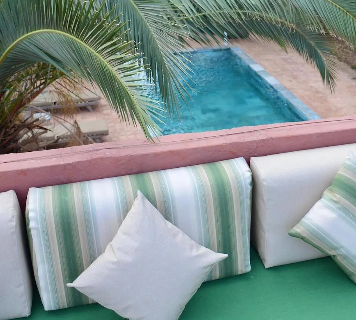 Villa Taknaray- Breakfast Included- Fiber Optic- Pool Marrakesh