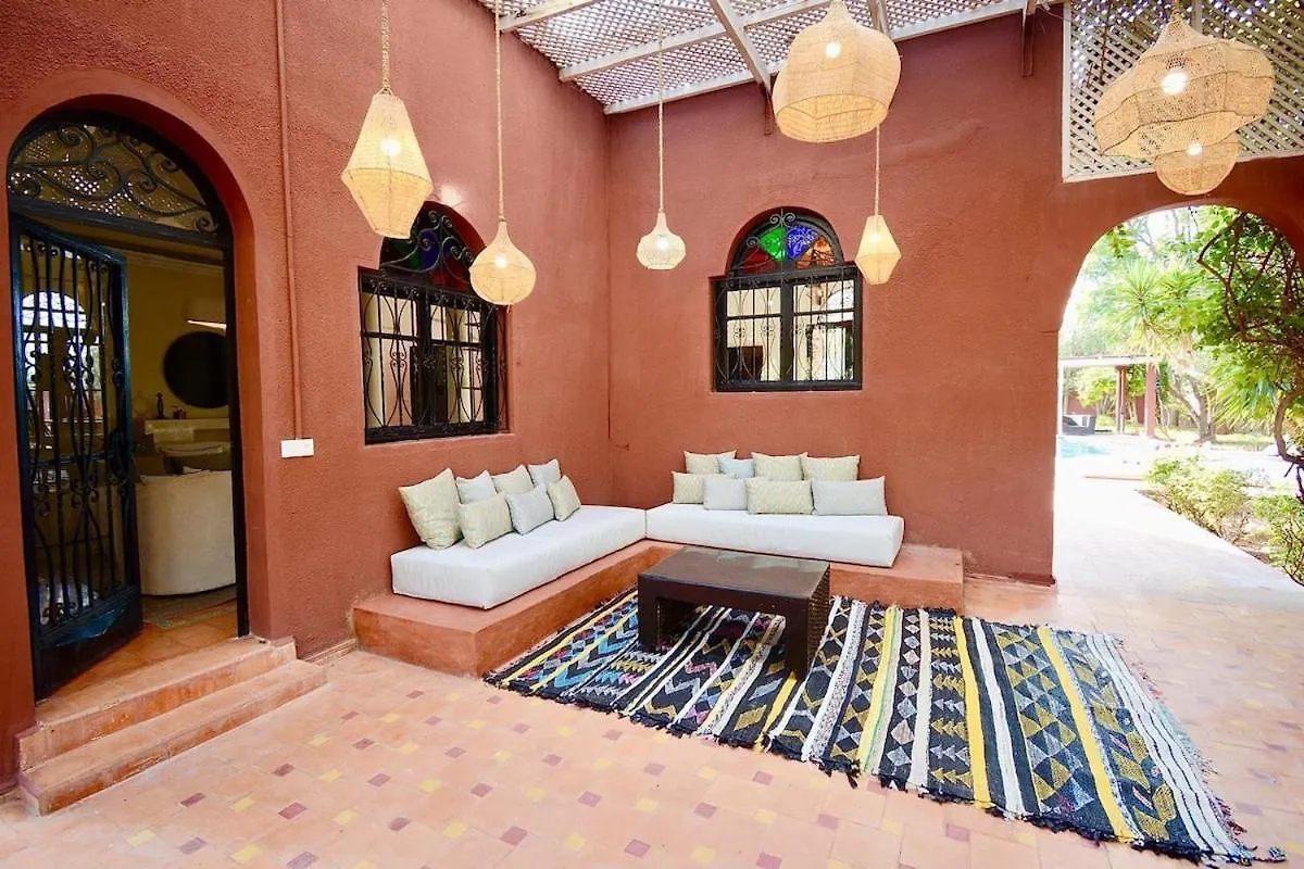 Villa Taknaray- Breakfast Included- Fiber Optic- Pool Marrakesh