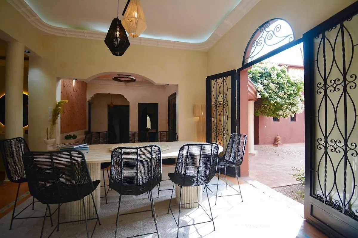 Villa Taknaray- Breakfast Included- Fiber Optic- Pool Marrakesh Morocco