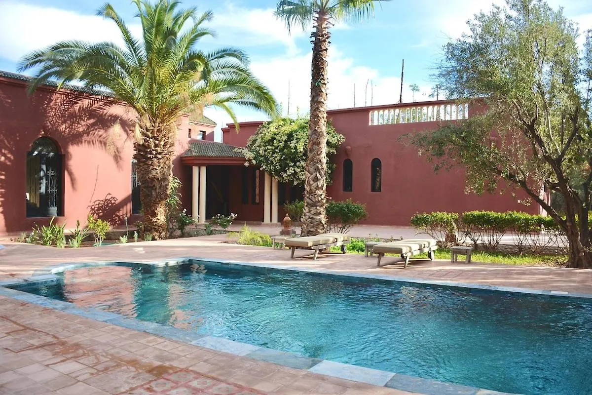 Villa Taknaray- Breakfast Included- Fiber Optic- Pool Marrakesh
