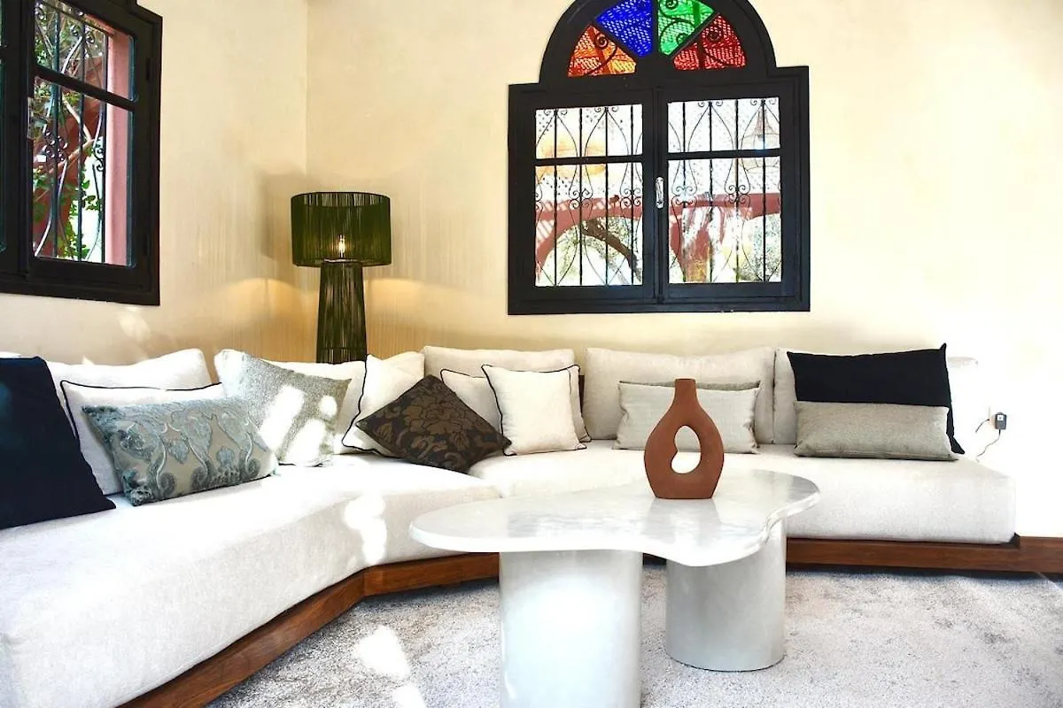 Villa Taknaray- Breakfast Included- Fiber Optic- Pool Marrakesh